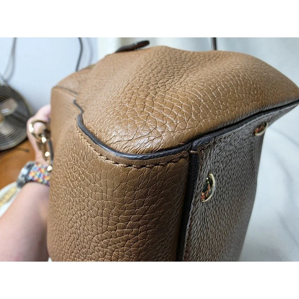 Michael Kors Cow Leather Medium Satchel Caramel/Tan Purse Hand Bag Crossbody